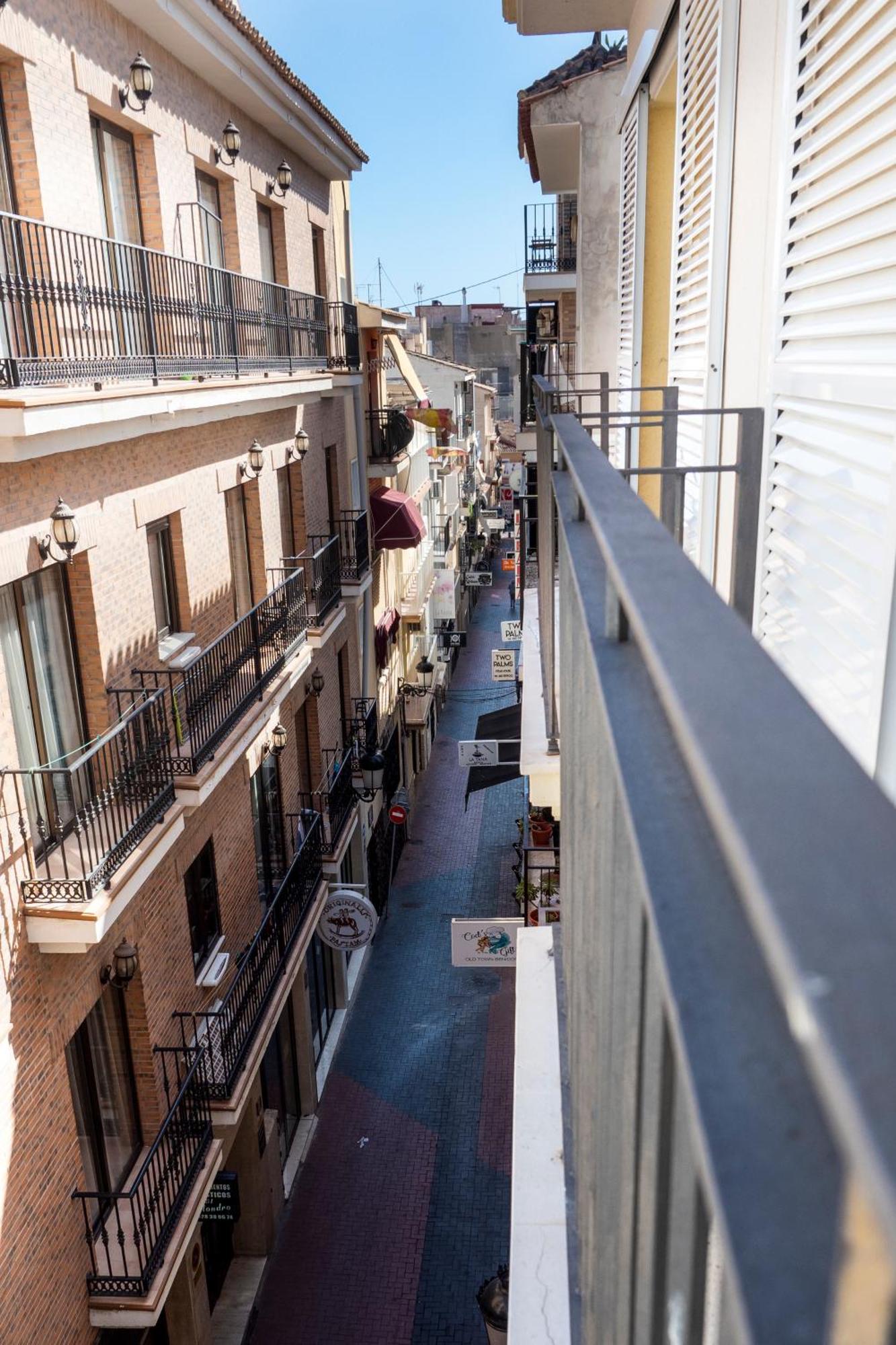 Calma Apartments Benidorm Buitenkant foto